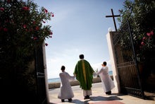 Carica l'immagine nel visualizzatore di Gallery, Francesco Fiorino, Tra sorrisi e lotte - Edizioni San Lorenzo