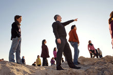 Carica l'immagine nel visualizzatore di Gallery, Francesco Fiorino, Tra sorrisi e lotte - Edizioni San Lorenzo