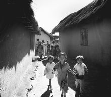 Carica l&#39;immagine nel visualizzatore di Gallery, E-BOOK - GIUSEPPE MARIA CODAZZI, MASSIMO CAMISASCA, GIOVANNI LINDO FERRETTI - L&#39;Isola Rossa. Diario di un viaggio in Madagascar - Edizioni San Lorenzo

